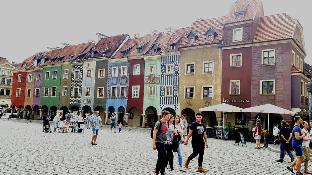 Bluegrayorange Daire Poznan Dış mekan fotoğraf